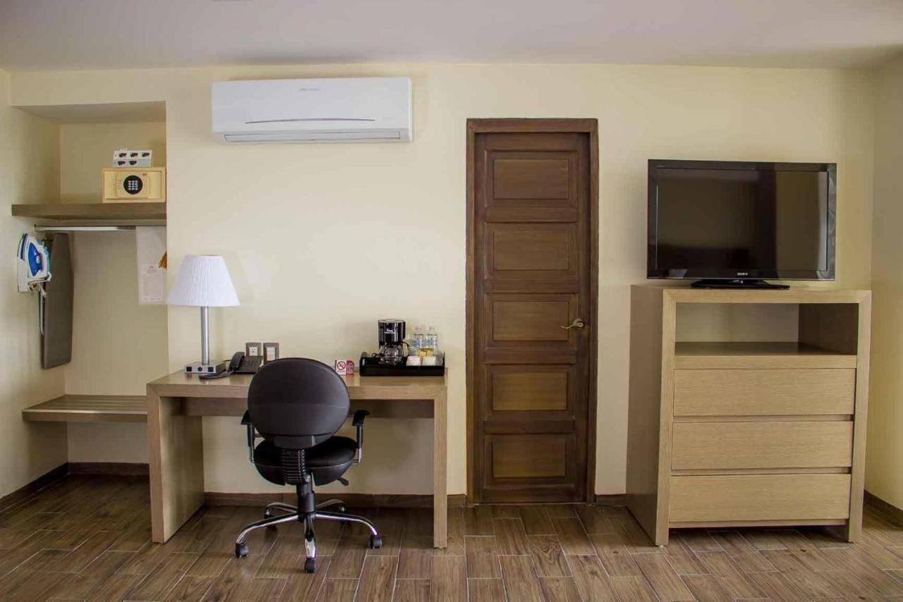 Mansur Business & Leisure Hotel 4*